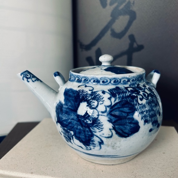 Chinese Blue and White Teapot Porcelain - Picture 3 of 6